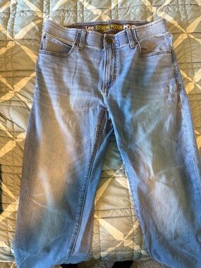 Lee Men’s Light Blue Straight Jeans size 34/30